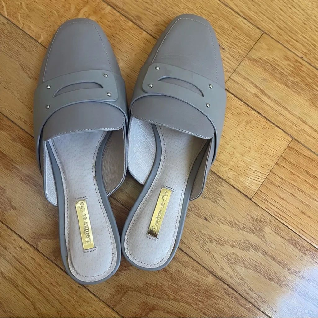 Louise et Cie LO-CHARRIET Light Gray Leather Loafer Mules Minimalist - Size 8M - Image 6