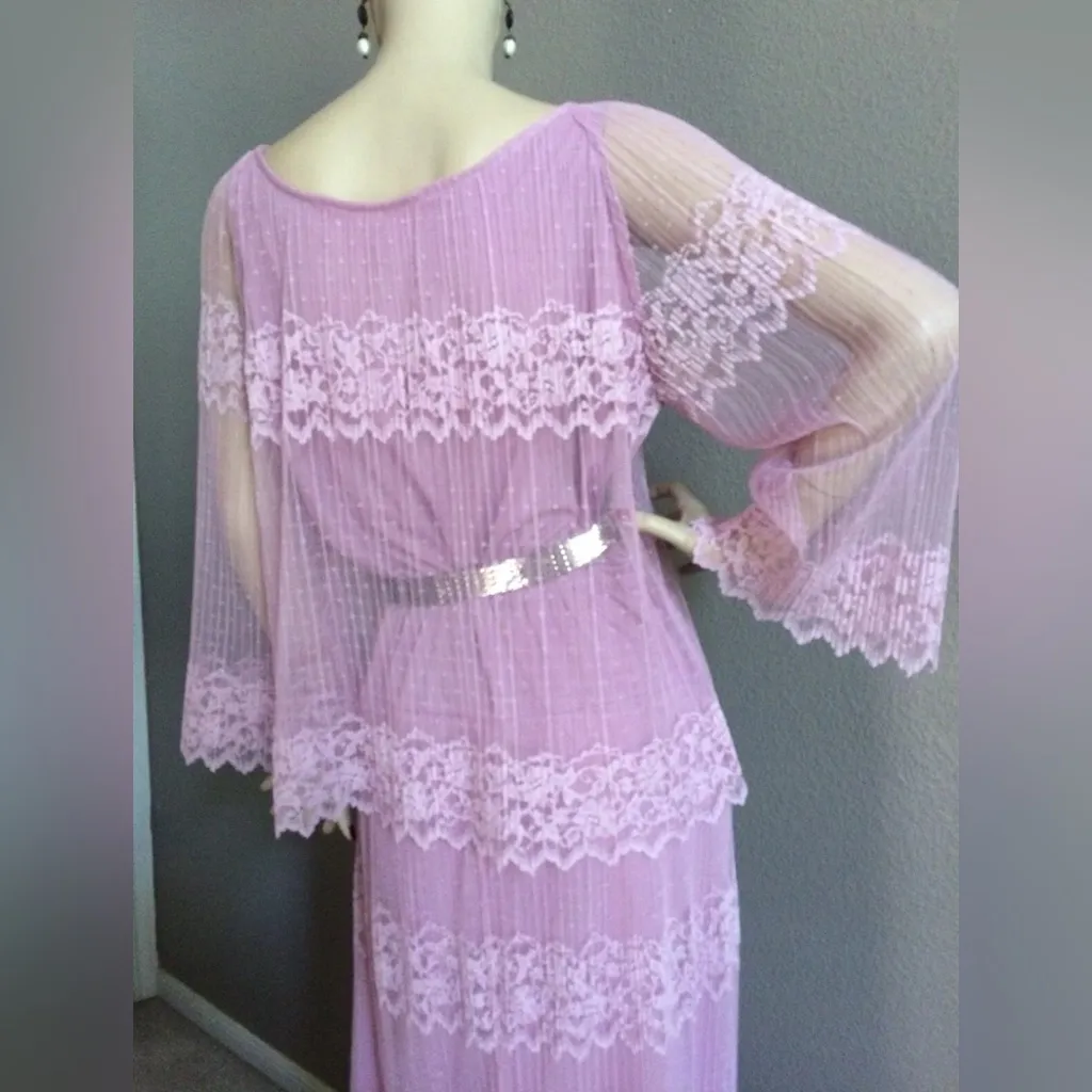 VINTAGE 70s Elegant Pink lavender Sheer Lace Maxi Dress,Size 12,made in U.S.A. - Image 3