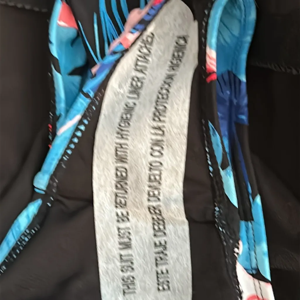 New Hot Coals scoop neck and a low back swimming suit flamingos Size Medium Blue - Image 4