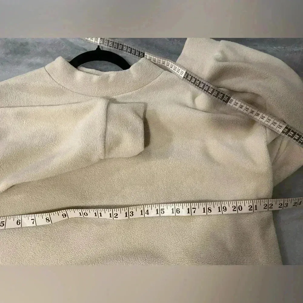 Hippie Rose Cropped Mock Neck Long Sleeve Drawstring Waist Fleece Sweater Size M - Image 6