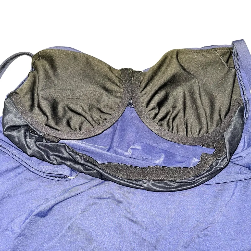 Lands’ End Navy Blue Underwire Tankini Swim Top size 10 - Image 4