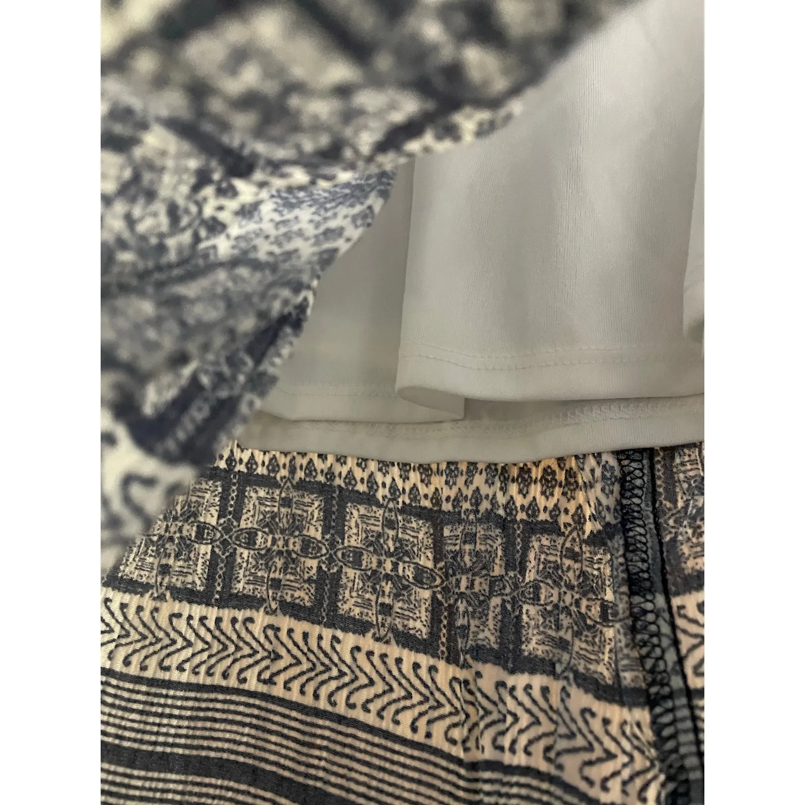 Alya Blue Geo-print Striped Column Skirt size Medium - Image 4