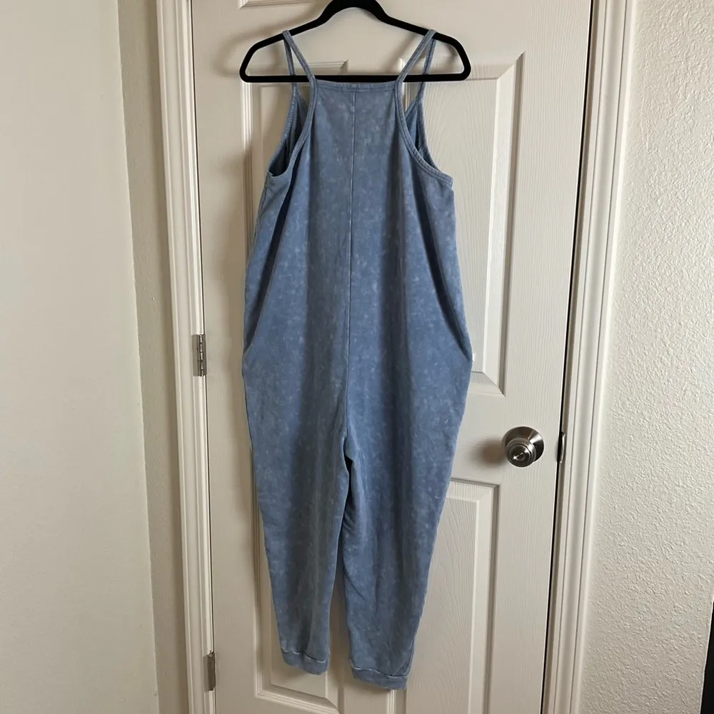 Sincerely Jules Stretchy Cropped Jumpsuit size medium Blue - Image 8