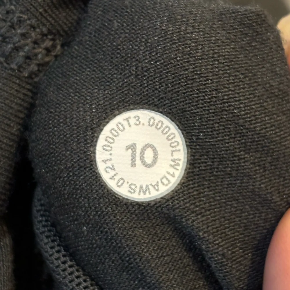 Lululemon Key to Balance Tank - Image 3