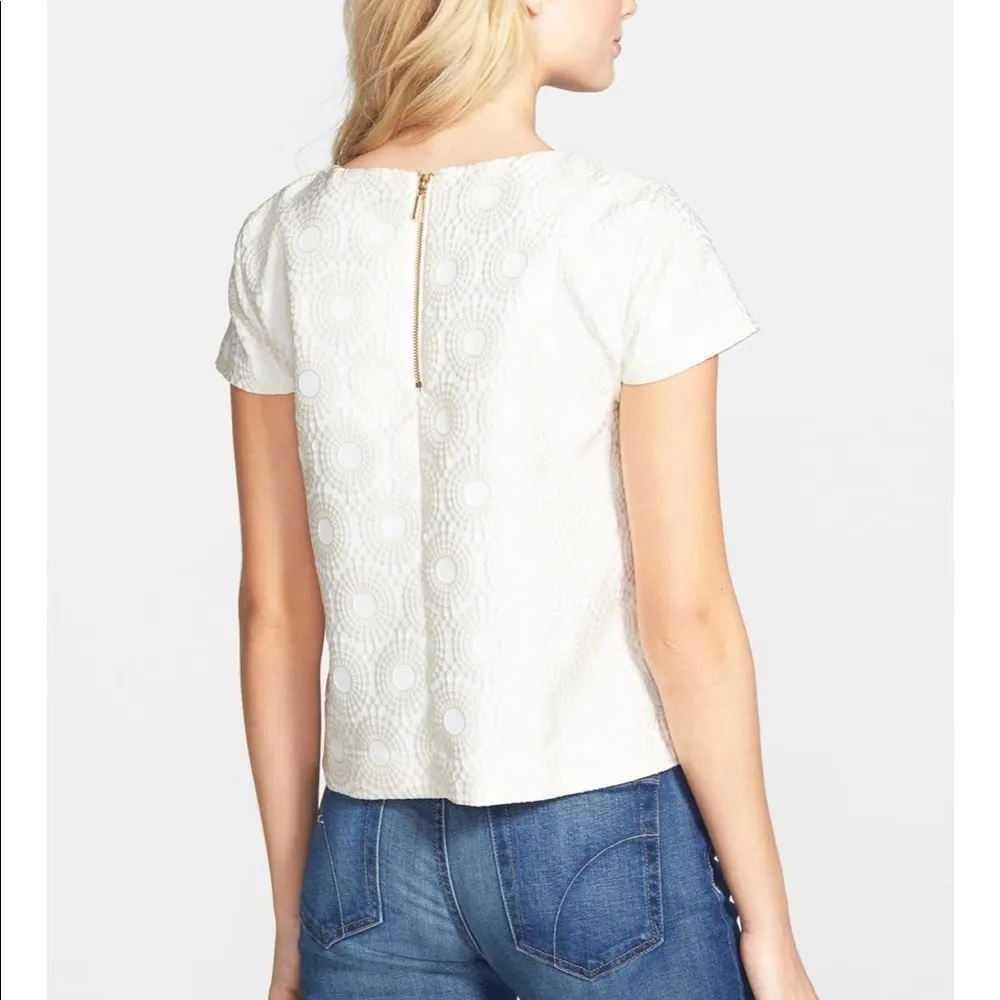 Kensie Brocade Crop Top Size Small - Image 2