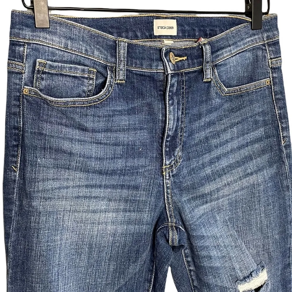 Sneak Peek Women’s Distressed Sexy Boyfriend Jeans Size 29 - Image 2