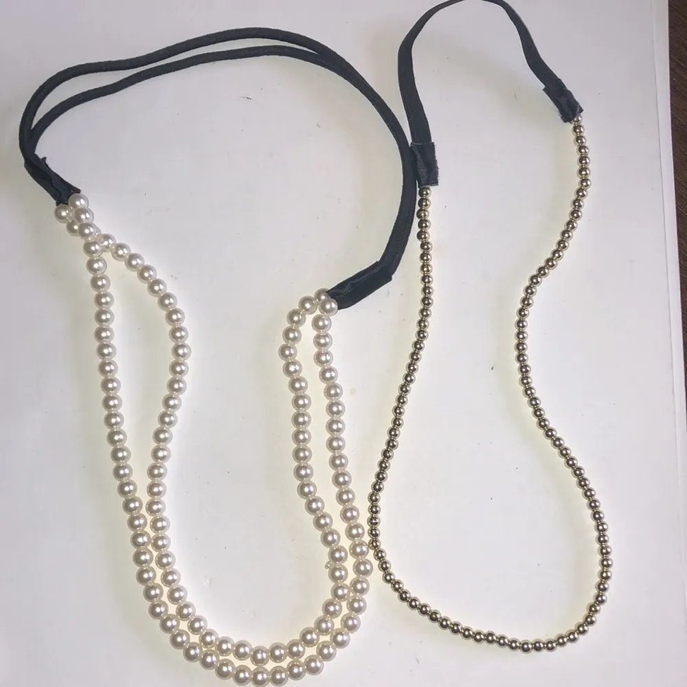 Lot of 2 Faux Pearl & Gold Tone Beaded Stretchy Necklaces - Image 5