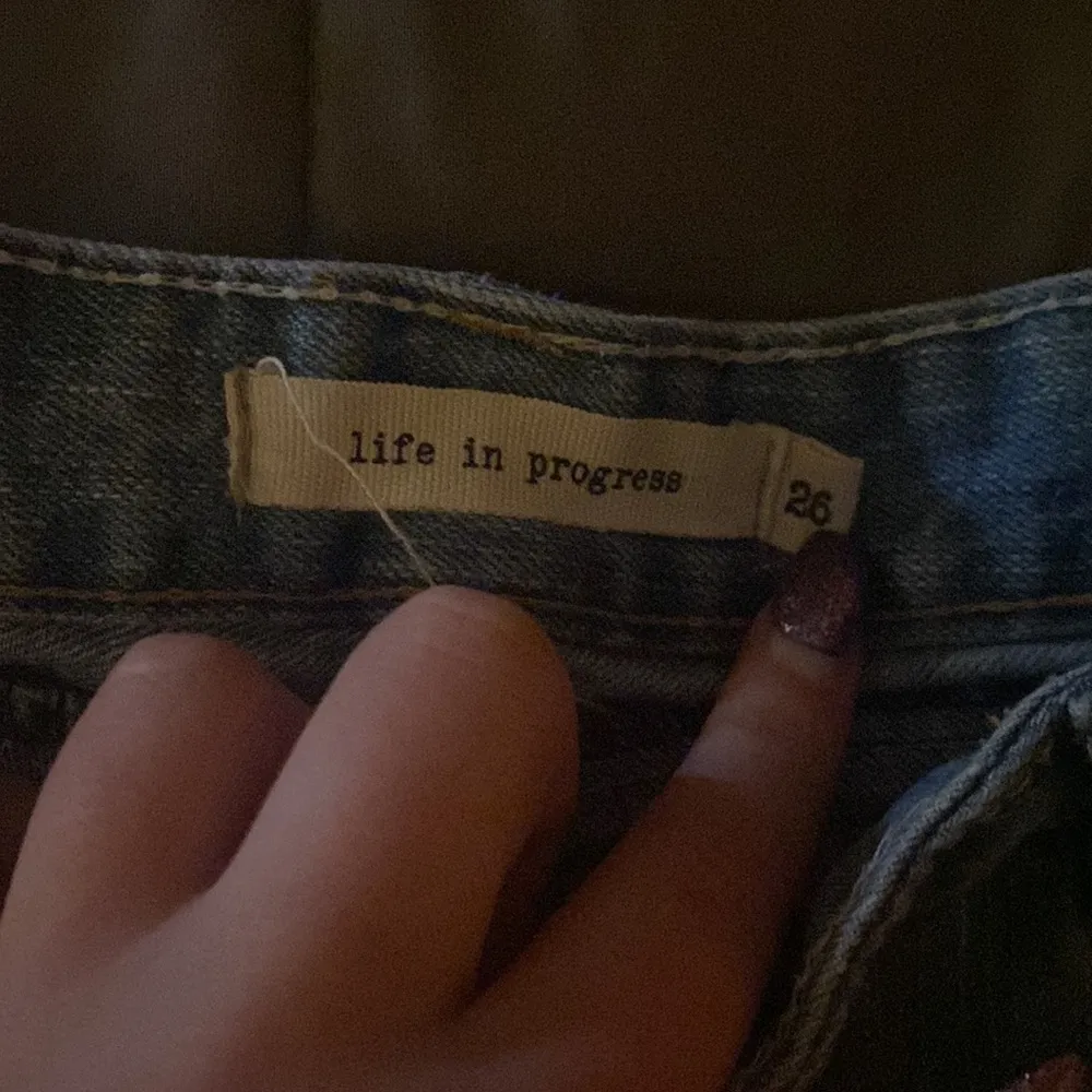 Life in progress Jean shorts size 26 - Image 2