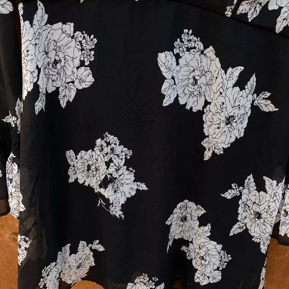 Xhilaration Floral‎ Dress - Image 9