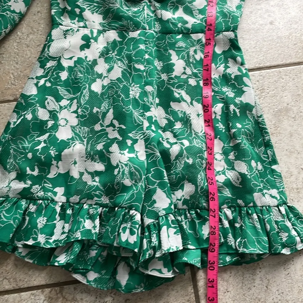 Alexis Cerca Romper in Emerald Floral - Image 14