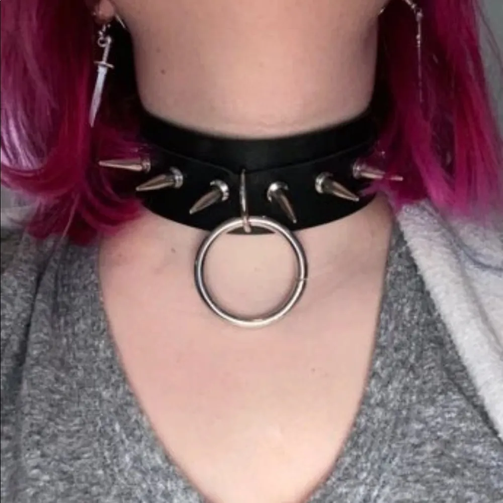 Black Spike Oring Choker Collar New - Image 5
