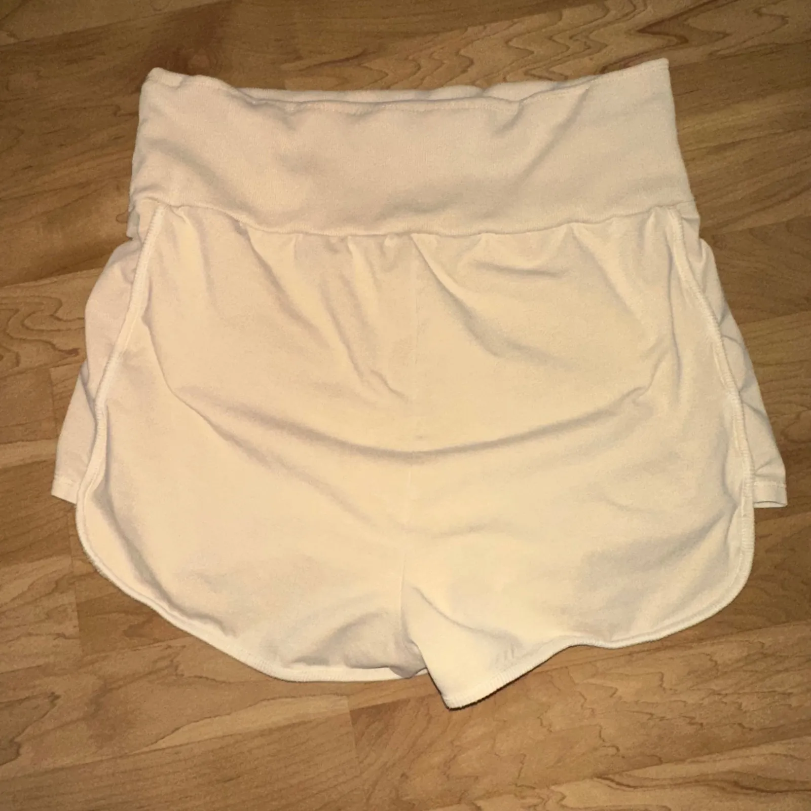 FP movement limitless foldover shorts (missing drawstring)‎ size large Tan - Image 5
