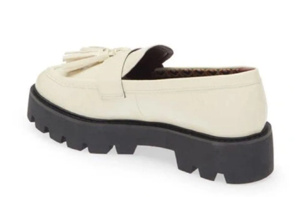 NWT SARTO by Franco Sarto Balinna Patent Platform Tassel Loafers- Putty - Image 2
