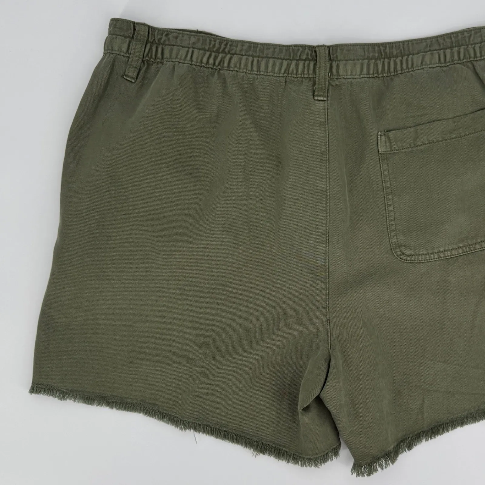 NEW Aerie Adventure Shorts XL Green Utility Raw‎ Hem Elastic Waist Comfortable - Image 7