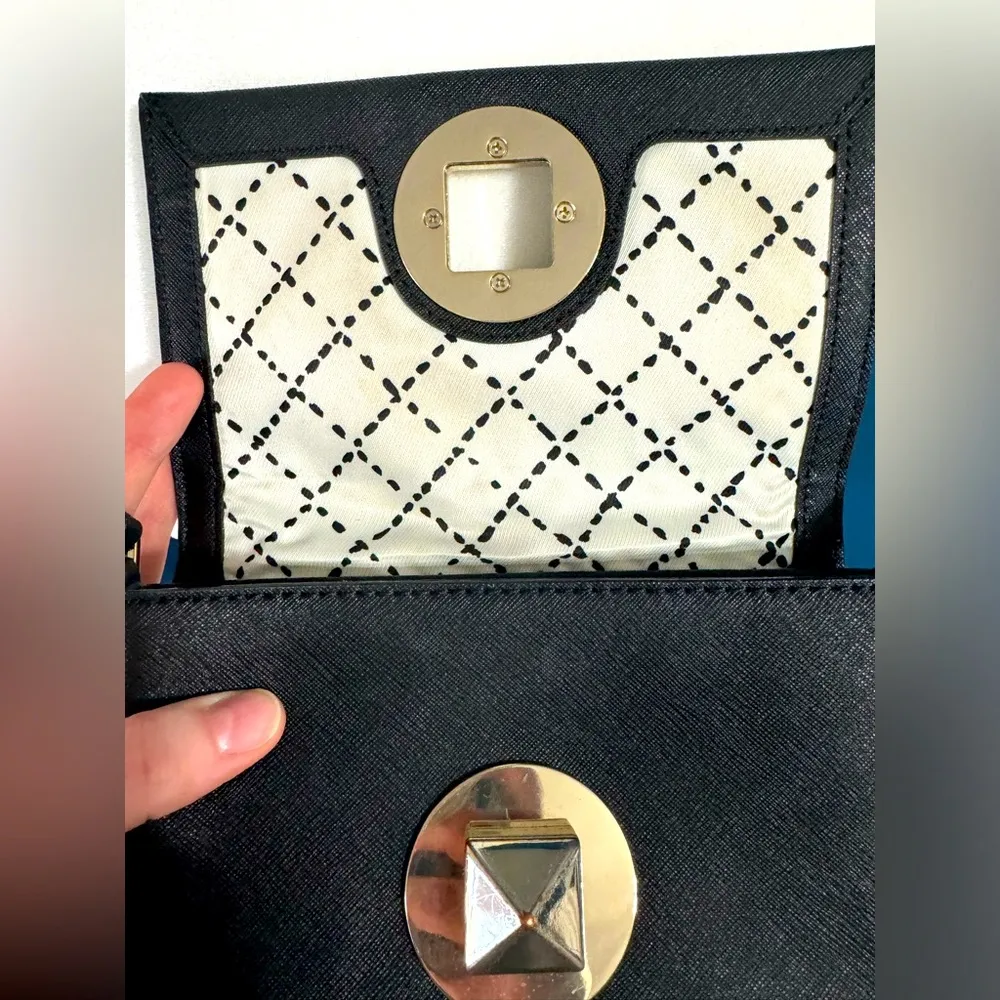 Kate Spade Newbury Lane Sally leather Crossbody Black - Image 9