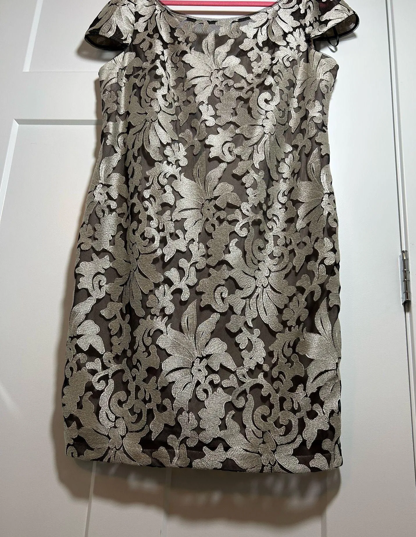 Size 16 Calvin Klein formal dress - Image 5