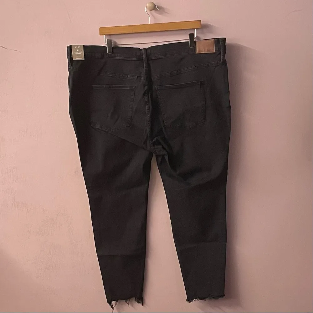 Madewell Black Wash Raw Hem Button-Fly 9” High-Rise Skinny Jeans Size 37P NWT - Image 2