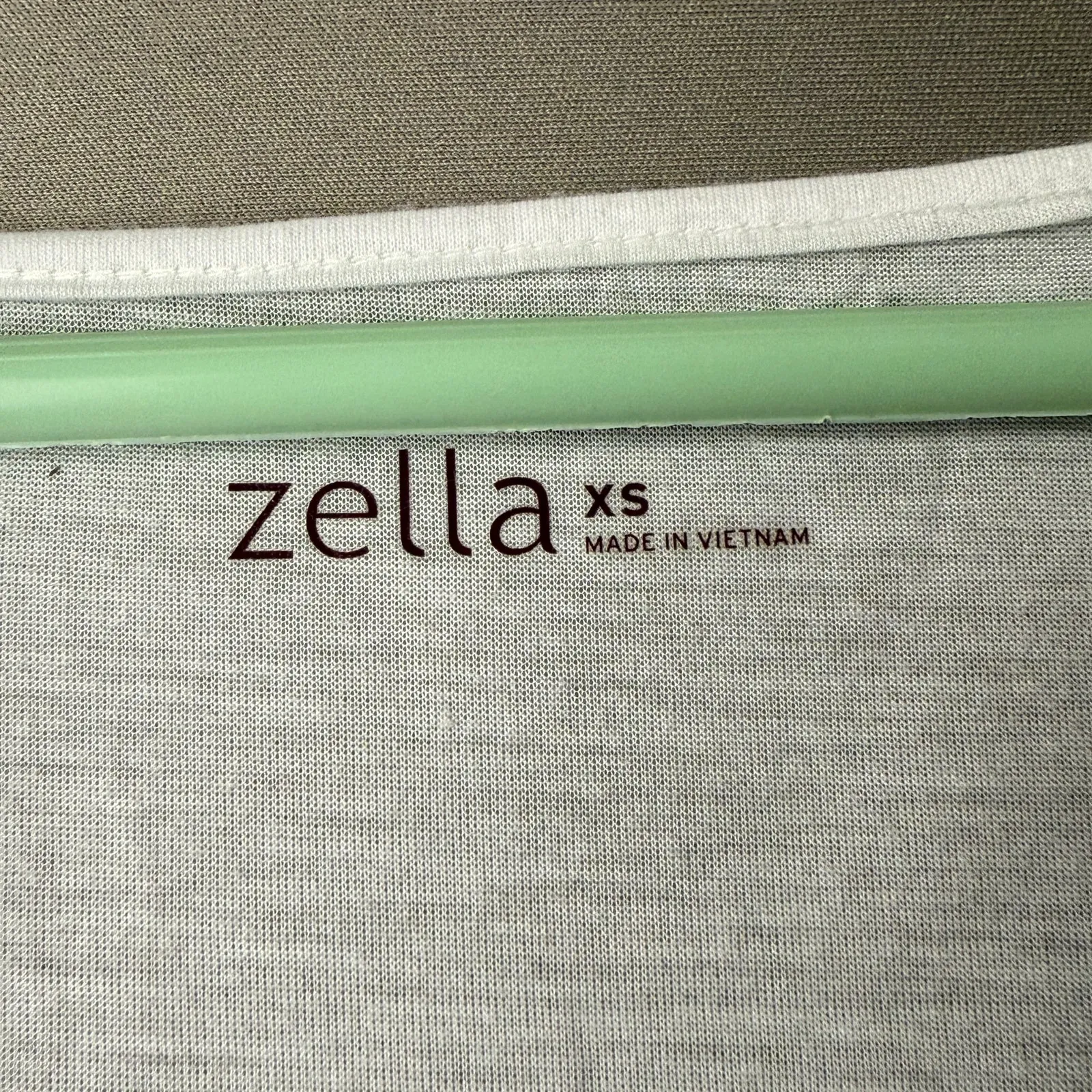 Zella Top XS White Relaxed‎ Fit NWT - Image 6