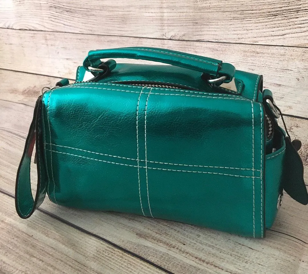 Metallic Green Shoulder Bag - Image 4