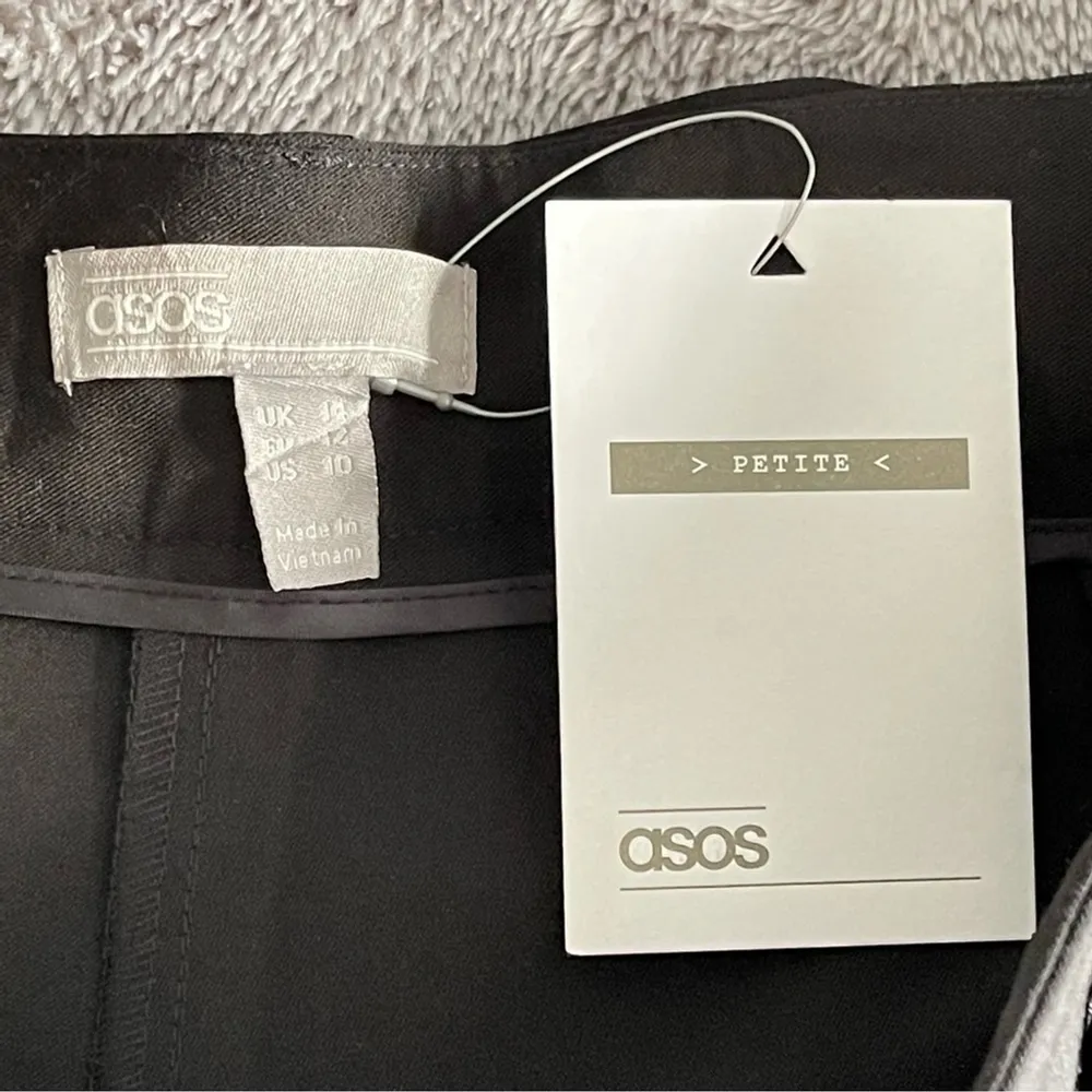 ASOS women black short pants culottes high rise wide leg Sz 10 - Image 5