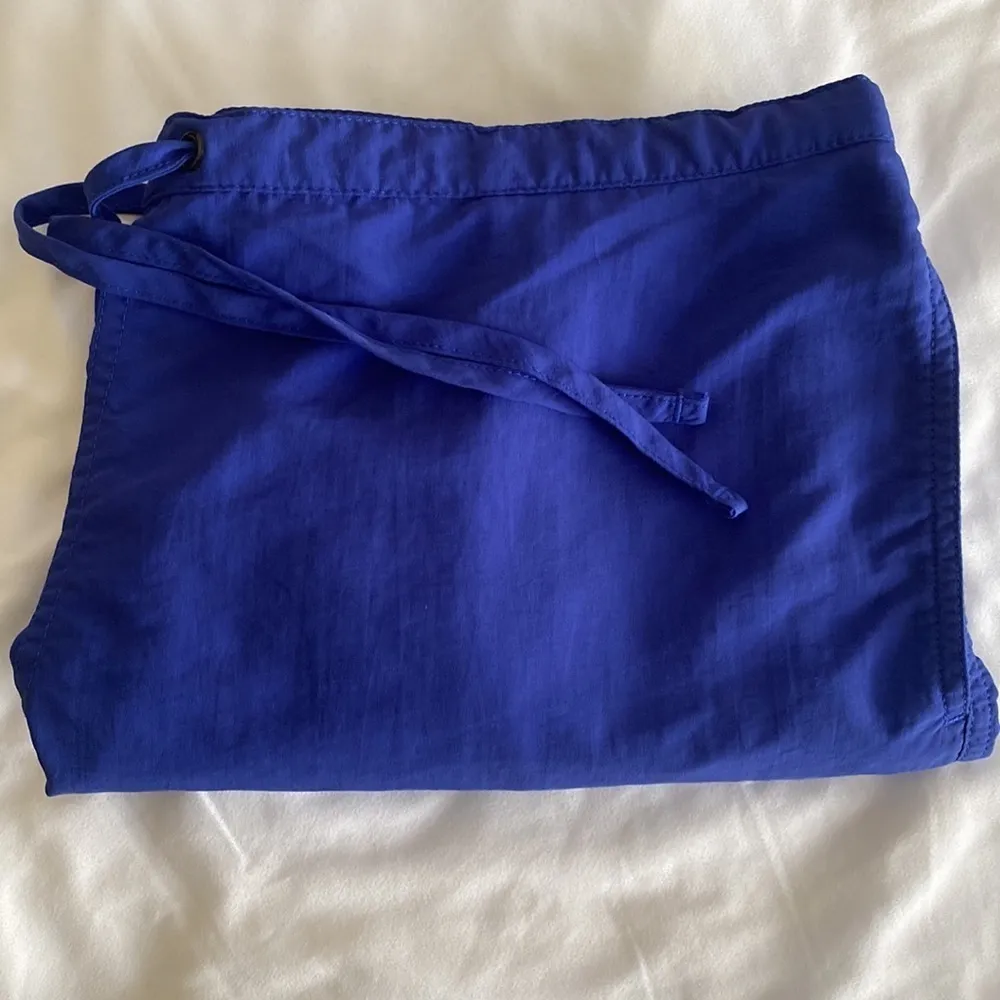 LL Bean Cobalt Blue Nylon Quick Drying Drawstring Waist Shorts Size LARGE - Image 6