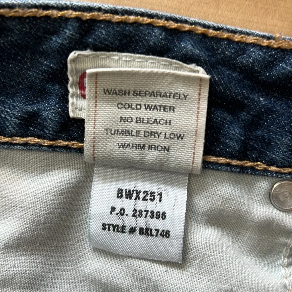 BKE Star Low-Rise Crop Distressed Jeans, 27 - Image 10