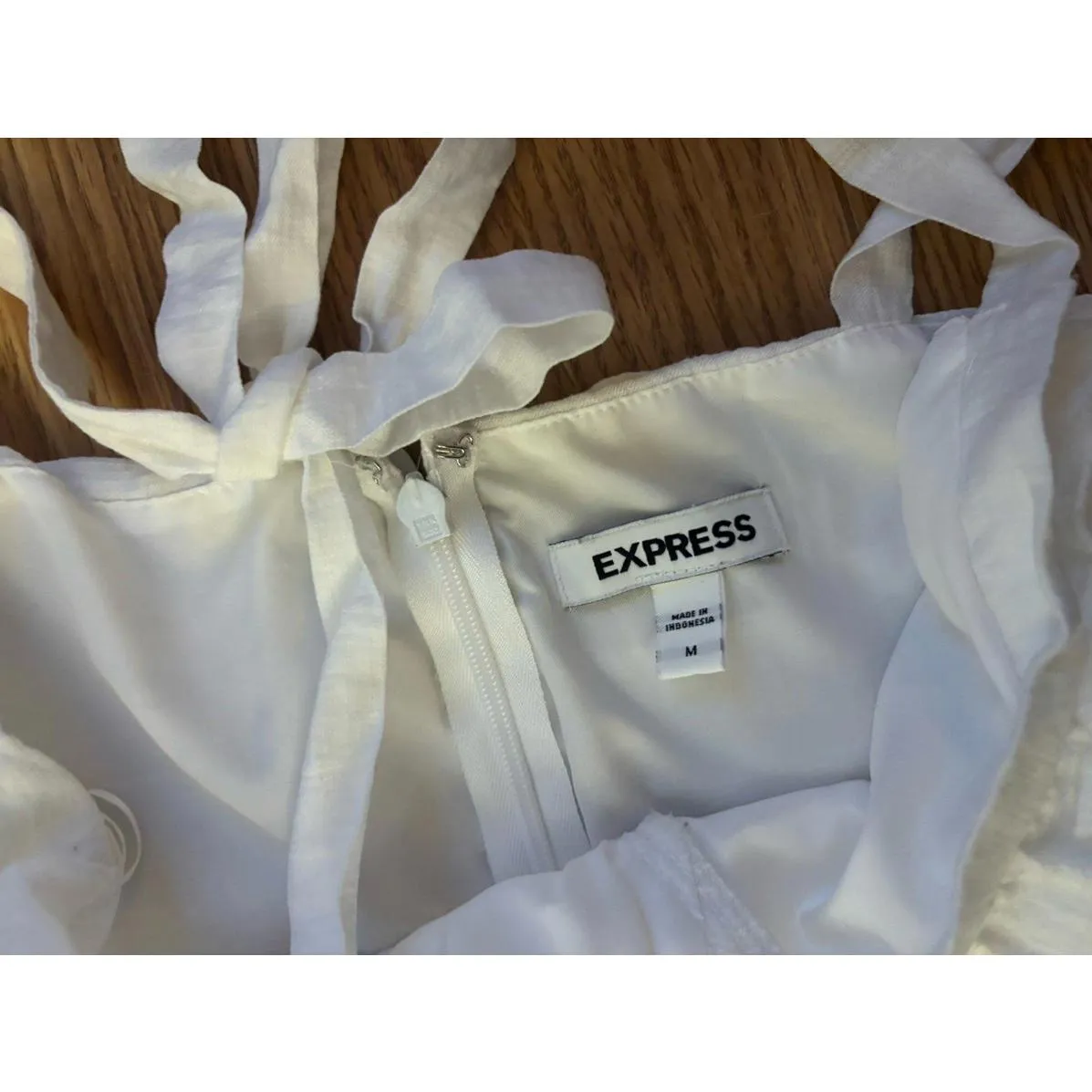 Express White Ruffled Tiered Maxi Dress Size Medium - Image 9