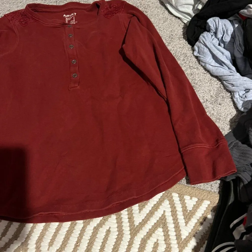 Ariat medium thermal long sleeve top - Image 5