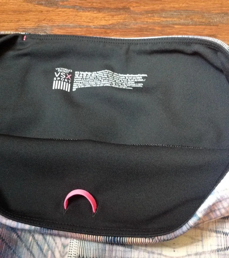 Sport spandex shorts. Size S - Image 4