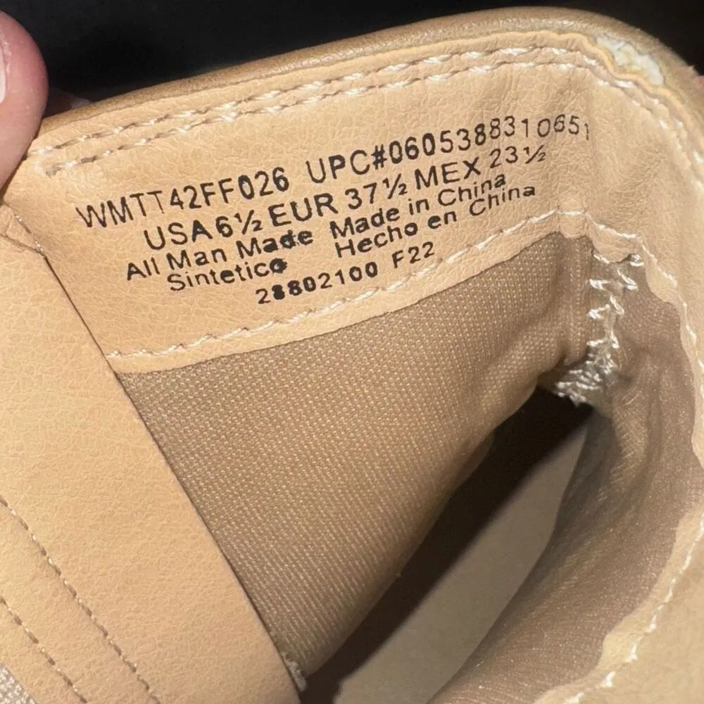 Time and Tru Creme Tan Ankle Boots combat Women's 6.5 - Image 7