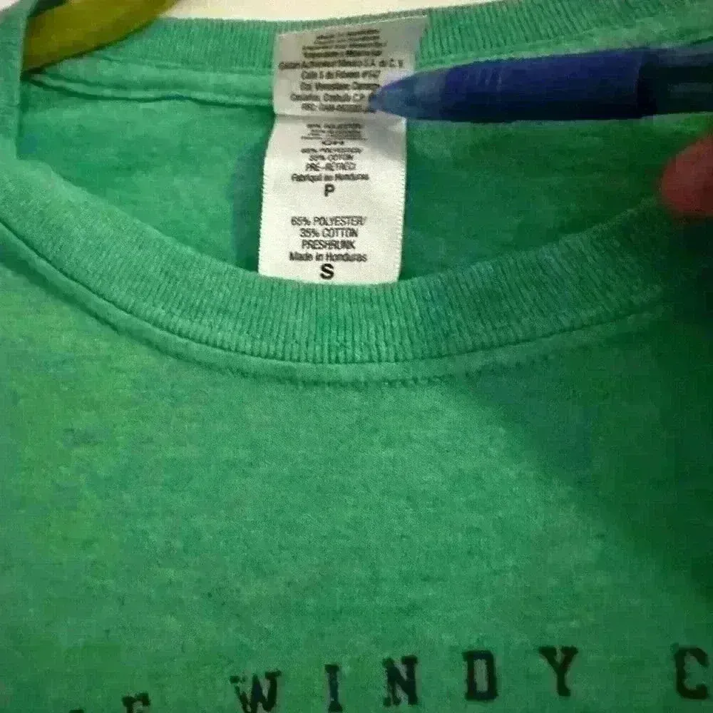 Women’s Chicago - The Windy City - 1937 - Green Graphic Tee Sz: petite small. - Image 3