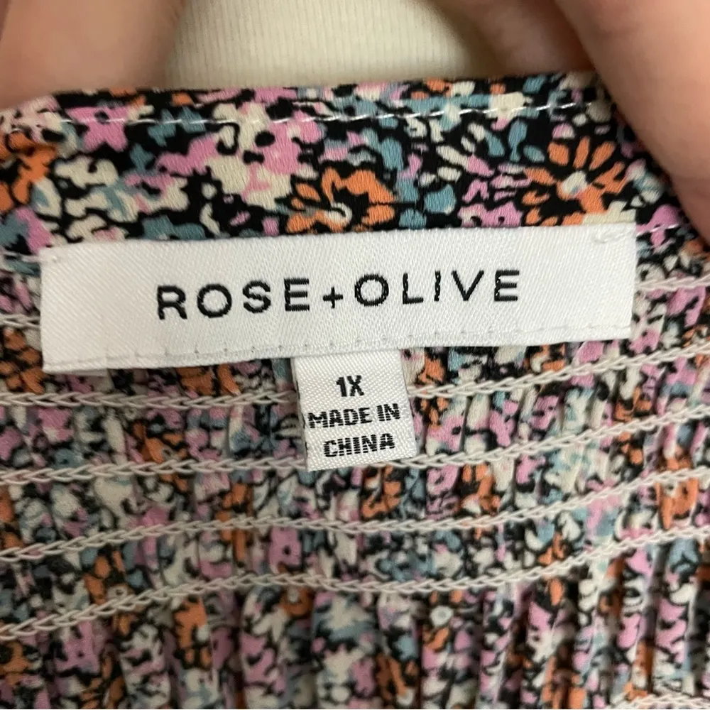 Rose & Olive Top Tunic Floral Split Neckline 3/4 Sleeve Smocking Pink Blue White - Image 13