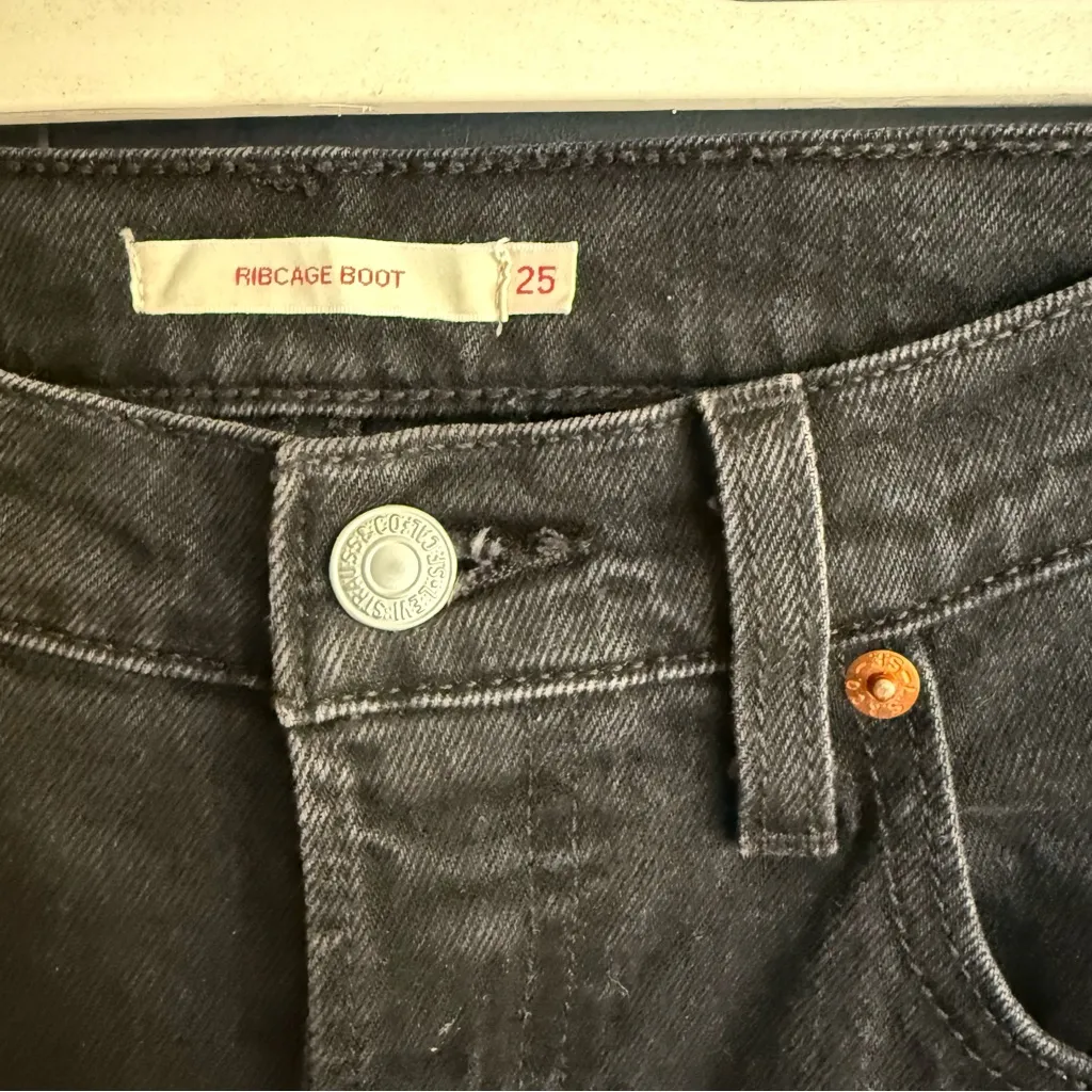 Levi's  Ribcage Boot Jean, Black, Size 25 - Image 4