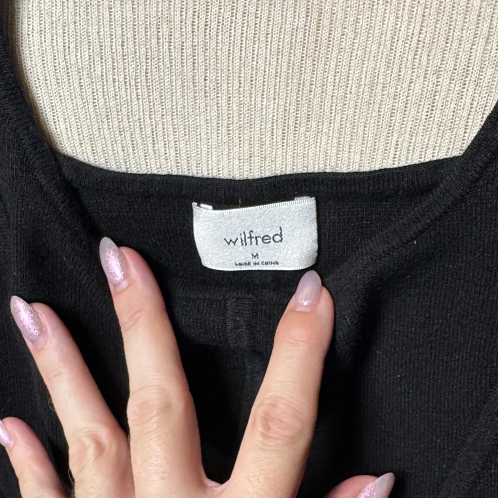 Aritzia Wilfred  Elegant Black Tank Top - Image 2