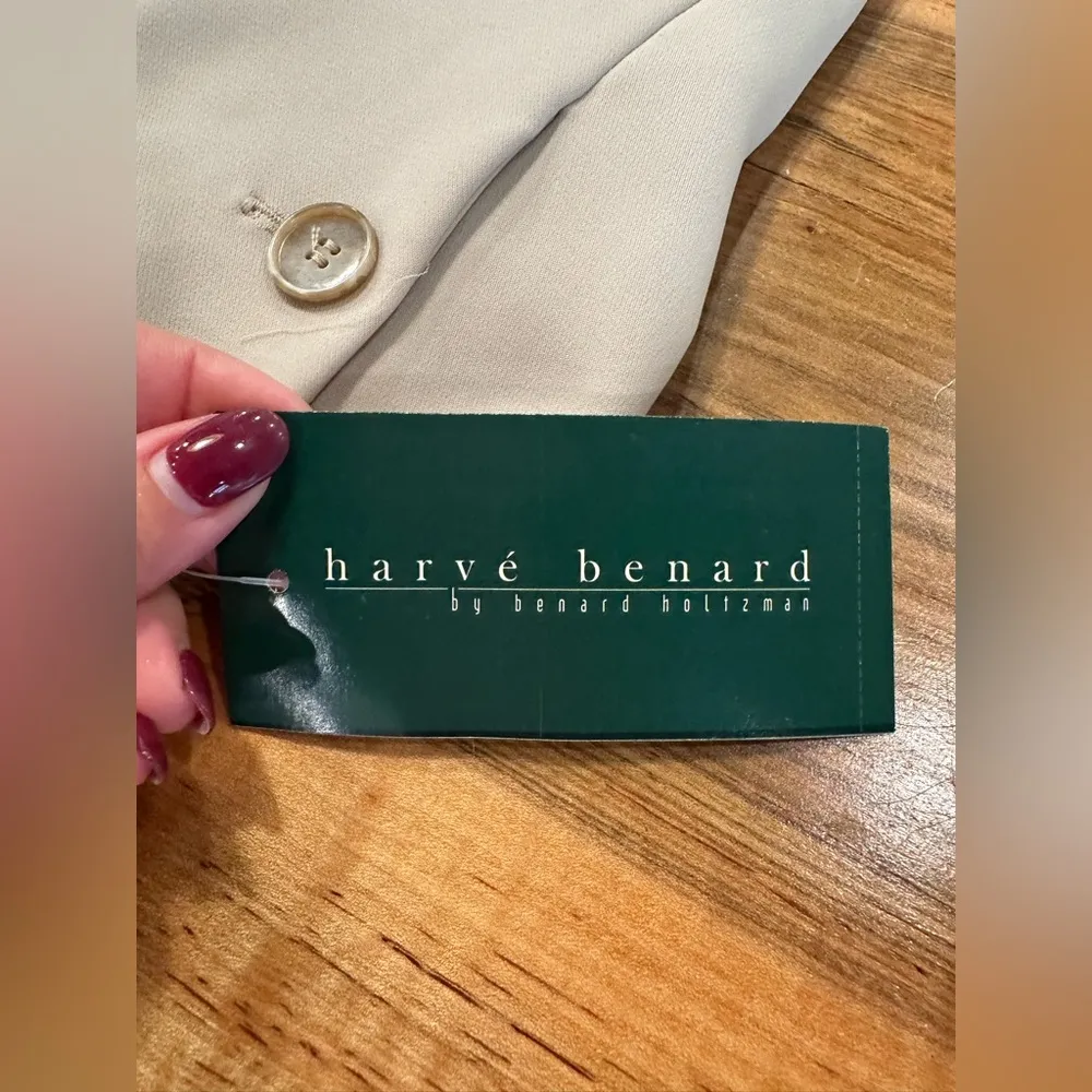 NWT HARVE’ BERNARD by Bernard  holtzman Cream Tailored Blazer w Notched Lapels - Image 6