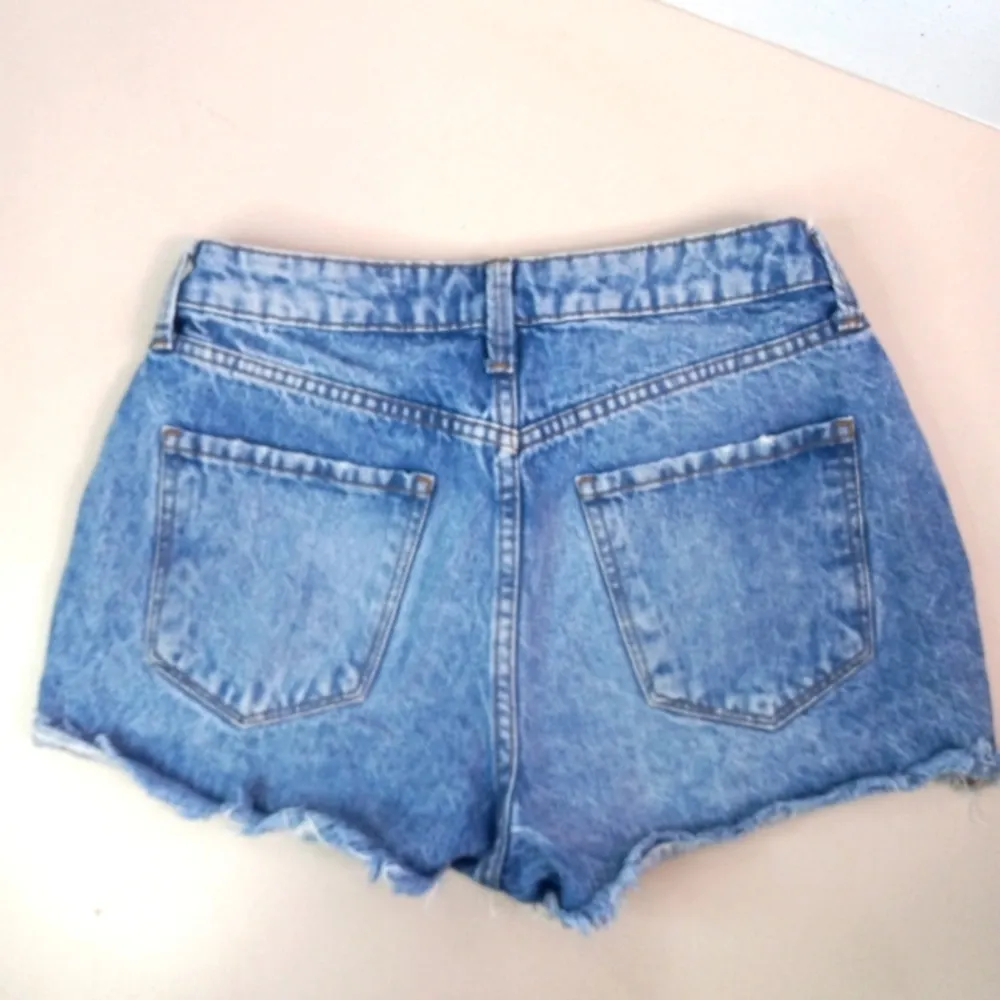 Arizona 5 27 Distressed Cotton Raw Hem Denim Jeans Shorts - Image 2