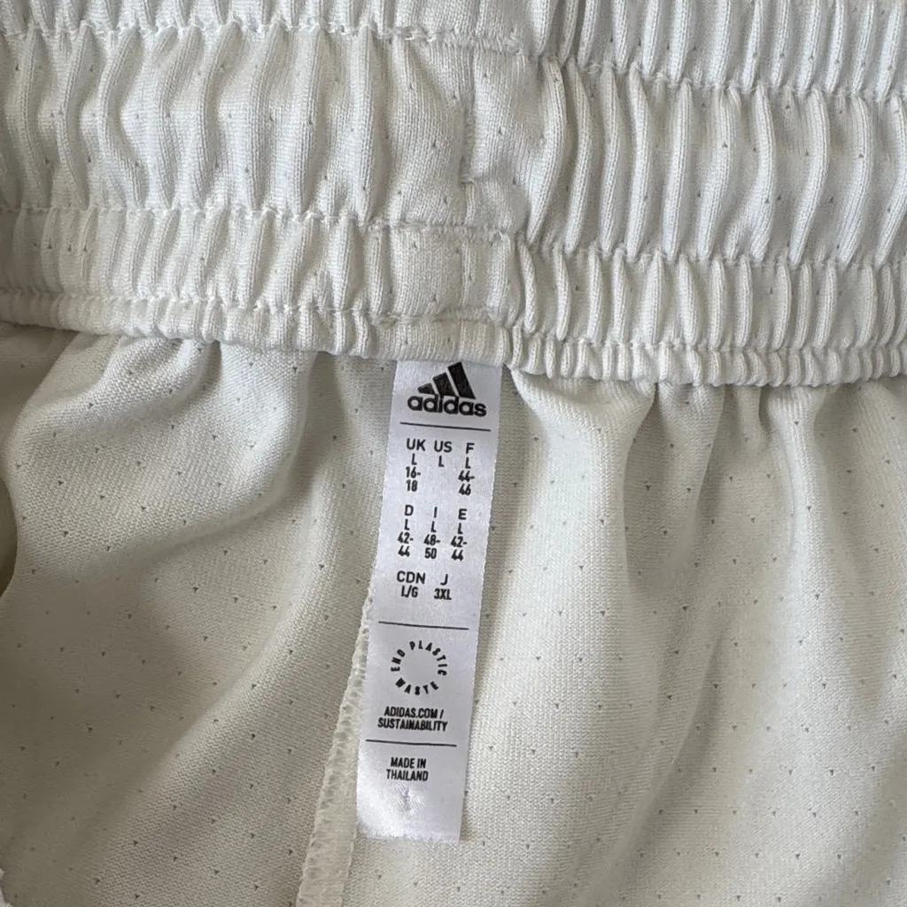 adidas Women's White Basketball shorts - Image 4