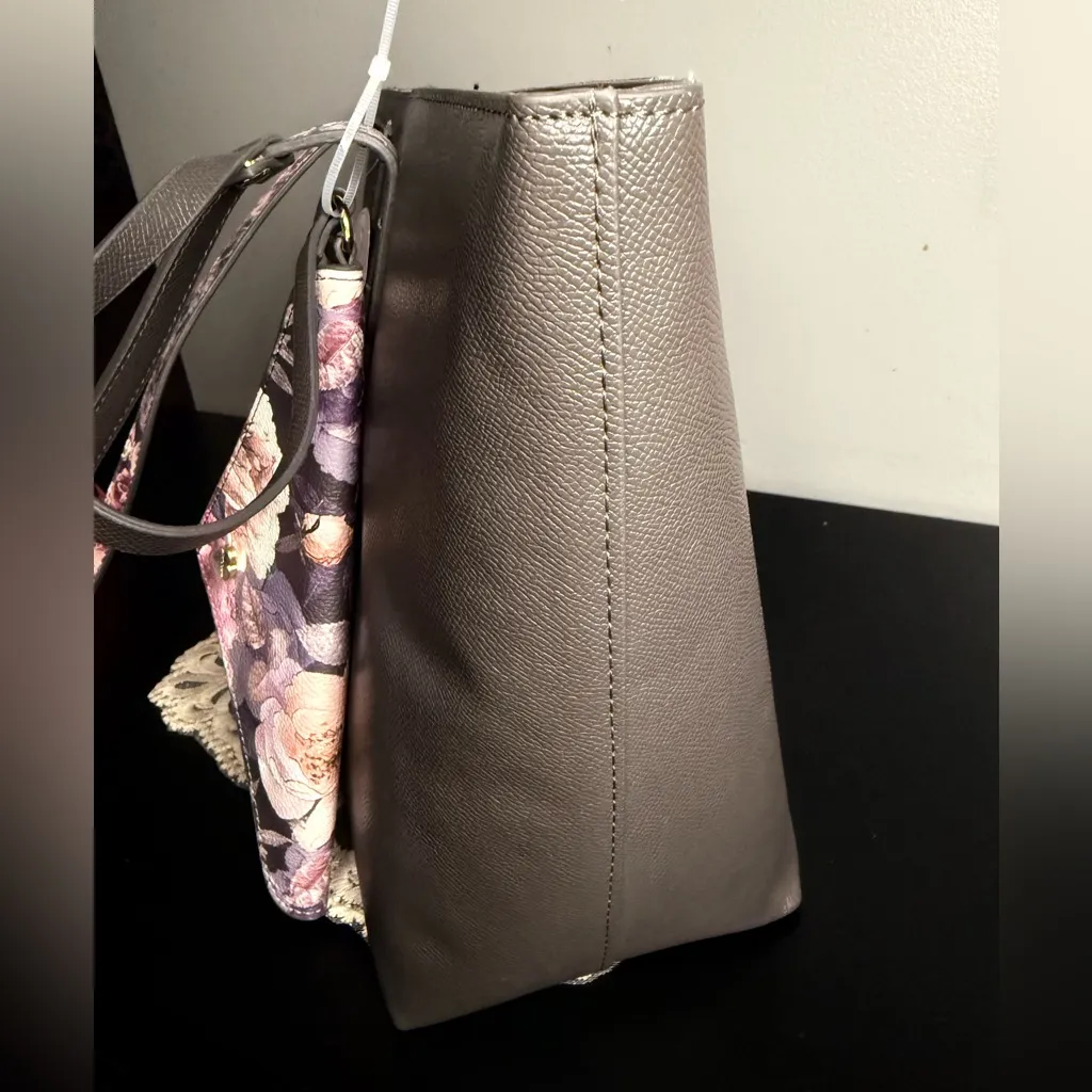 Betsey Johnson Gray Tote Bag with Removable Floral Pouch NWT - Image 8