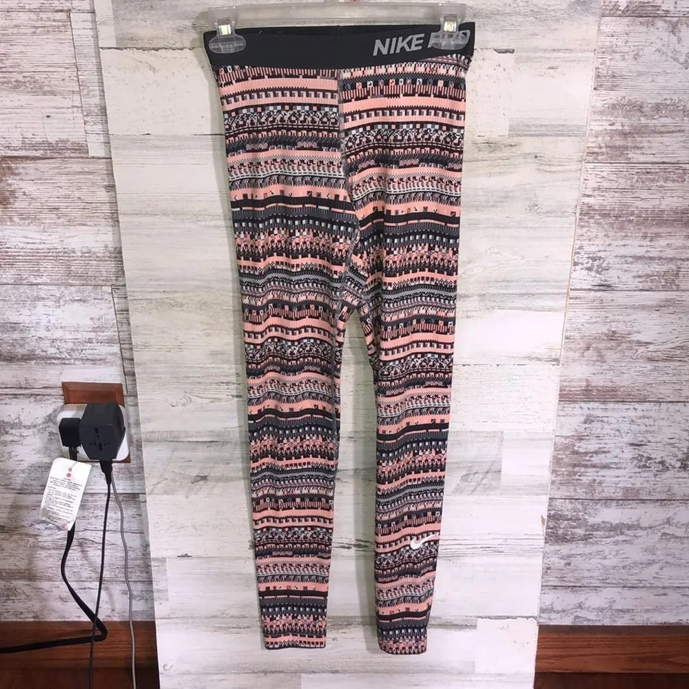 Nike pro Aztec print leggings small dri fit printed leggings geometric coral​​ - Image 2