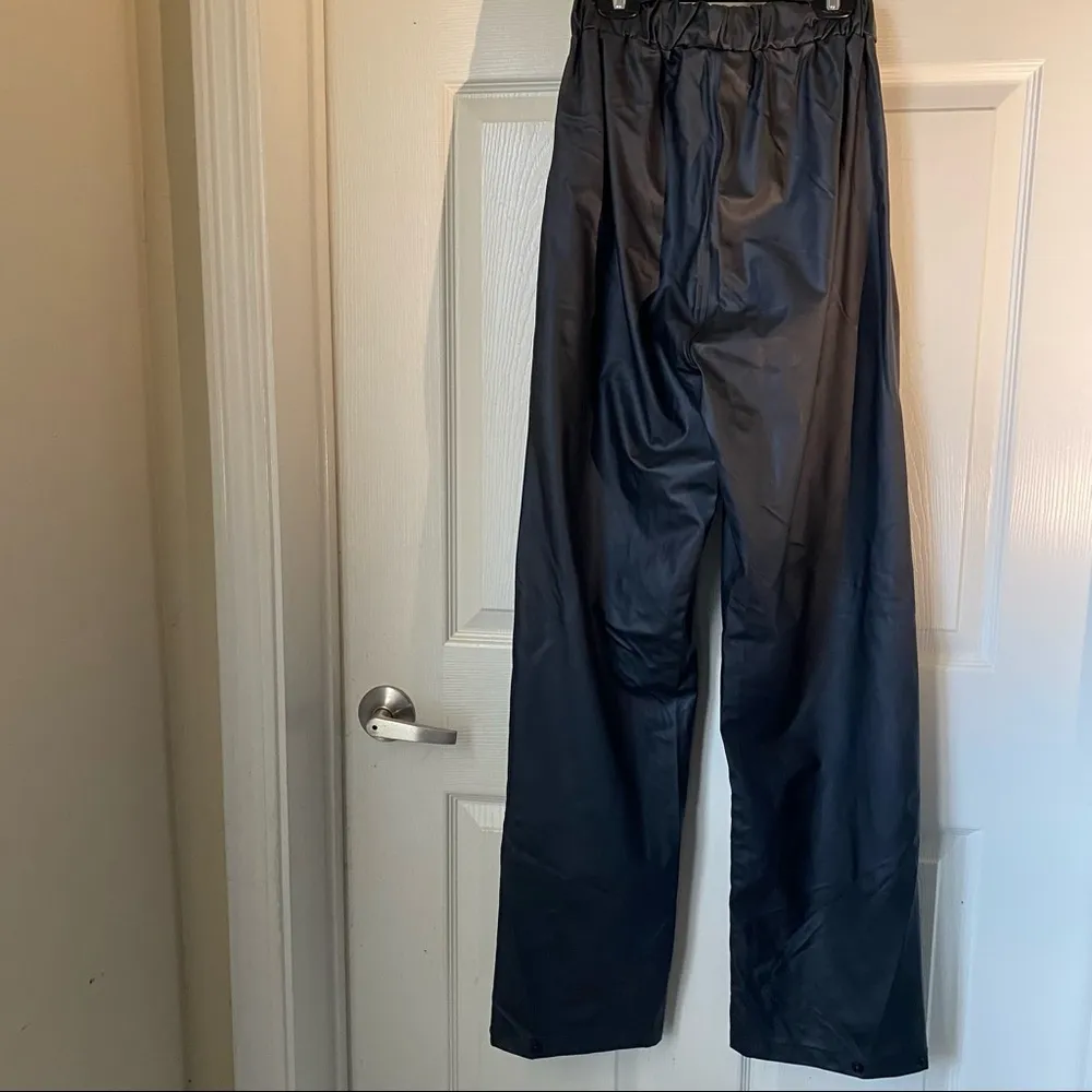 Helly Hansen size SP like polyester polyurethane black pants - Image 2