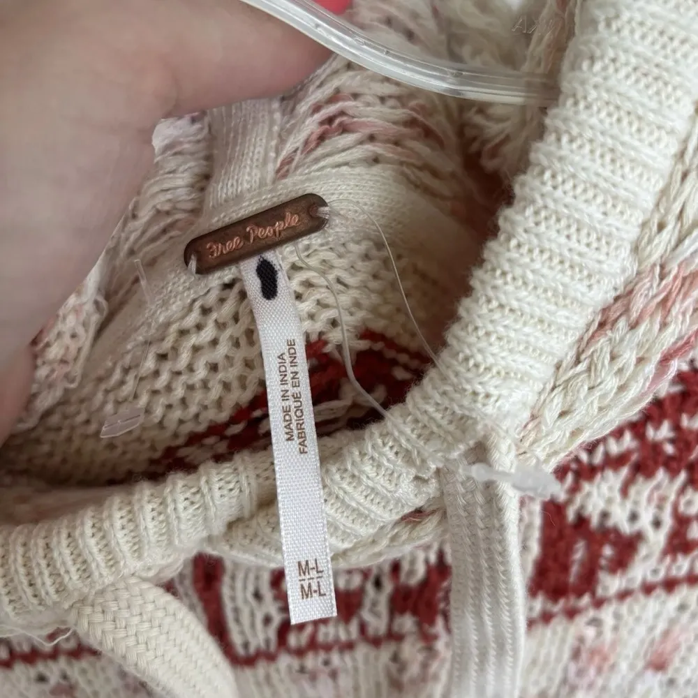 Free people NWT M/L poncho gorgeous - Image 9