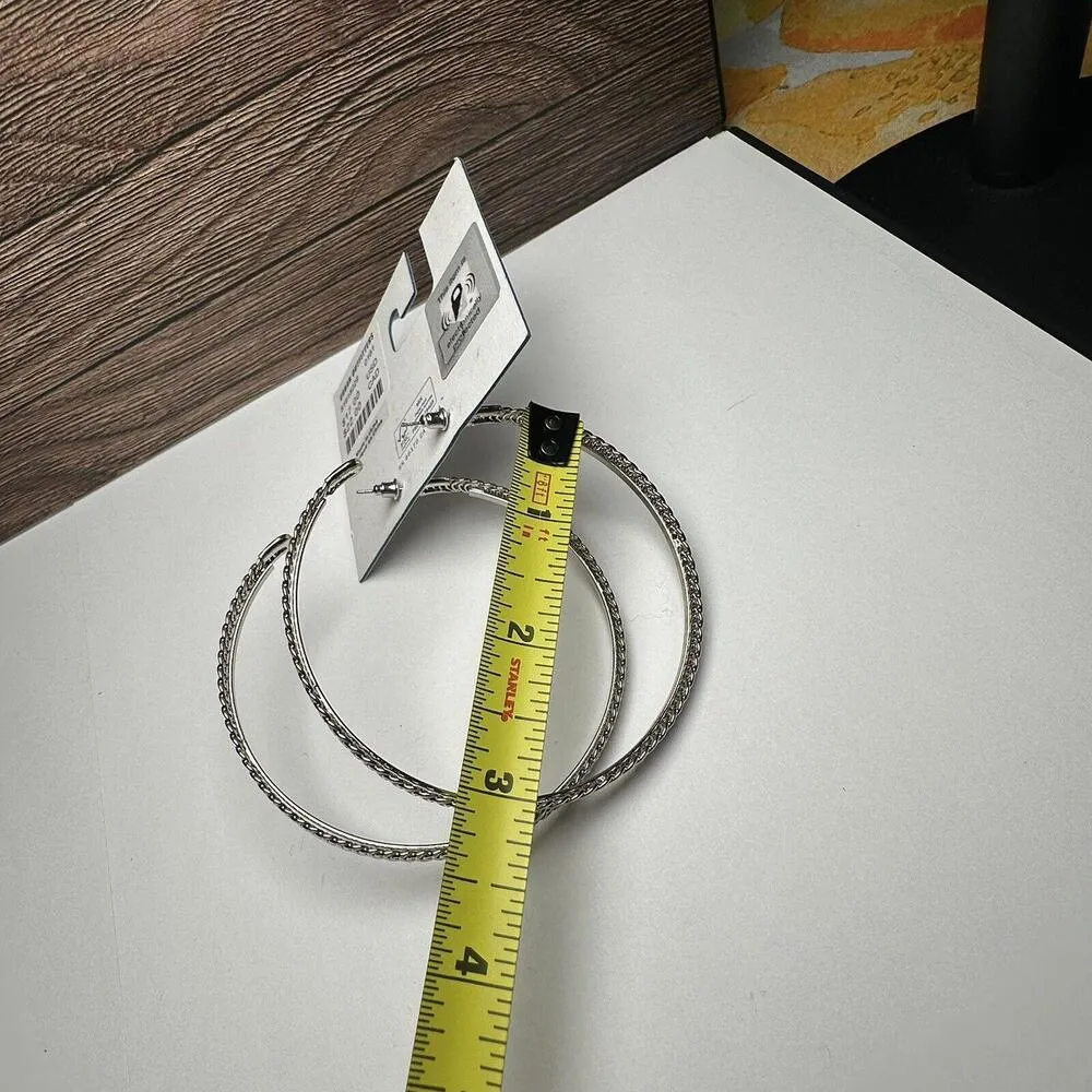 Urban Outfitters Large Silver Tone Hoop Pierced Earrings NWT $17 - Image 9