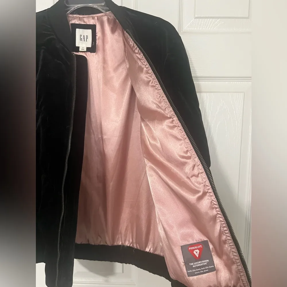 Velvet Chevron Down Alternative Puffer Style Jacket M - Image 3