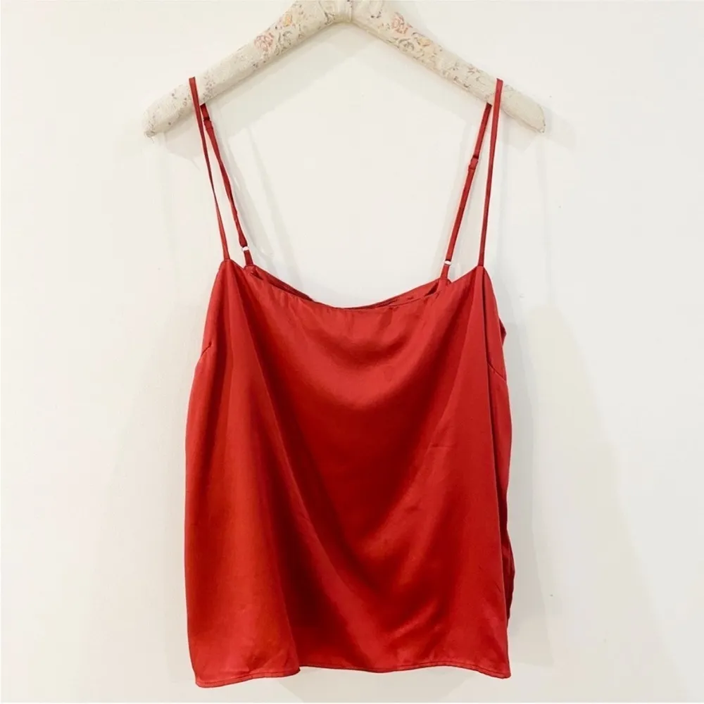 Reformation 100% silk top NWT - Image 2