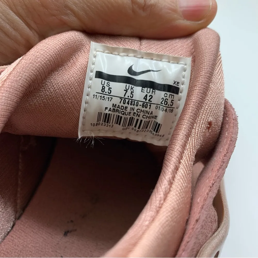 Nike  Air Huarache Pink Suede Running sneakers Size 8.5 - Image 16