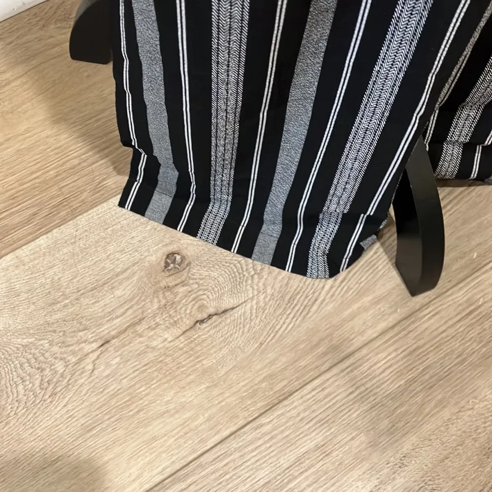 Monteau  black/white romper with zipper pockets side splits on legs 5G - Image 4