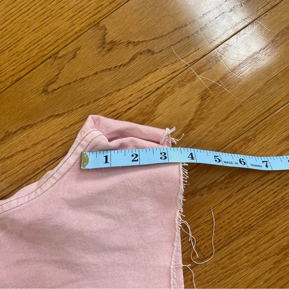 Zara Women's Pink Denim Jean Shorts high waisted Sz 14 US - Image 7