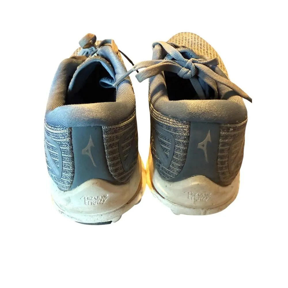 Women’s size 8.5 Mizuno Wave Running Shoes - Image 2