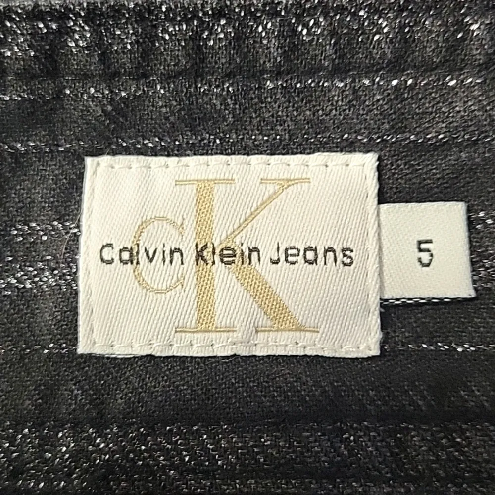 Calvin Klein Jeans Mini Skirt Black/Metallic Size 5 - Image 3
