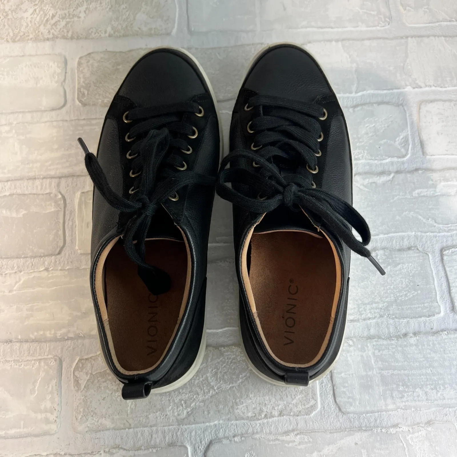 Vionic Winny Sneakers Womens 9 Wide Black Leather Comfort Lace Up Casual Shoes - Image 4